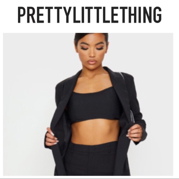 PRETTY LITTLE THING BLACK ZIP BACK CROP TOP NWT SIZE 2 - Picture 1 of 13